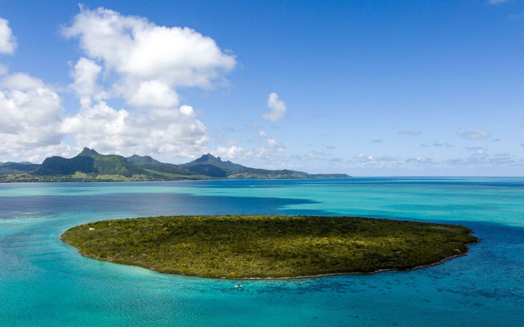Mauritius: l’incidente della petroliera e le conseguenze per l’ecosistema e il turismo